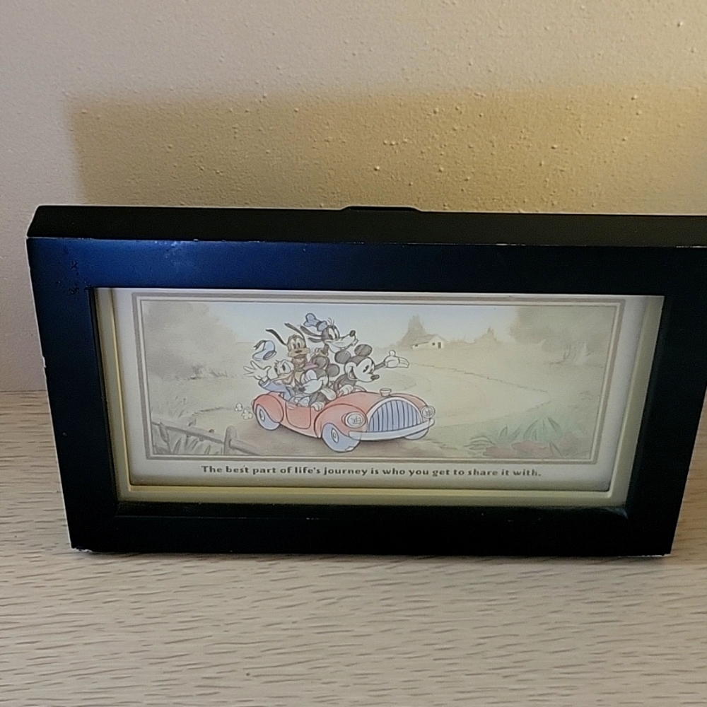 VINTAGE Disney x Hallmark Wall Art Mickey Minnie Donald Goofy Pluto